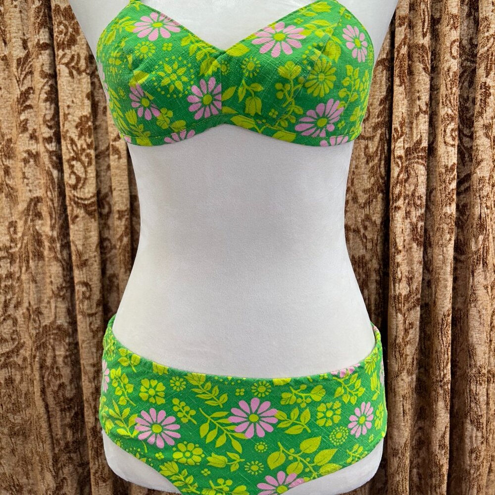 Vtg 60s 70s Mod Hippie Hip Hugger Psychedelic Daisy Bikini Swim Bathing Suit